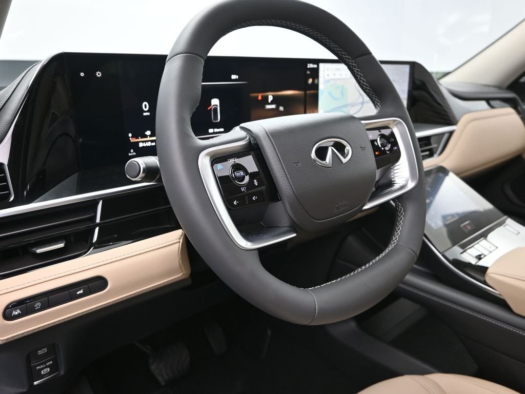 New 2026 RADIANT WHITE INFINITI Pure 2WD image 12