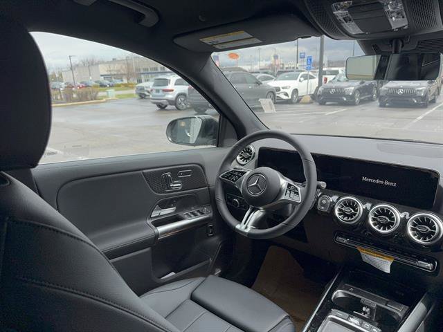 New 2026 Night Black Mercedes-Benz GLA 250 4MATIC® image 27