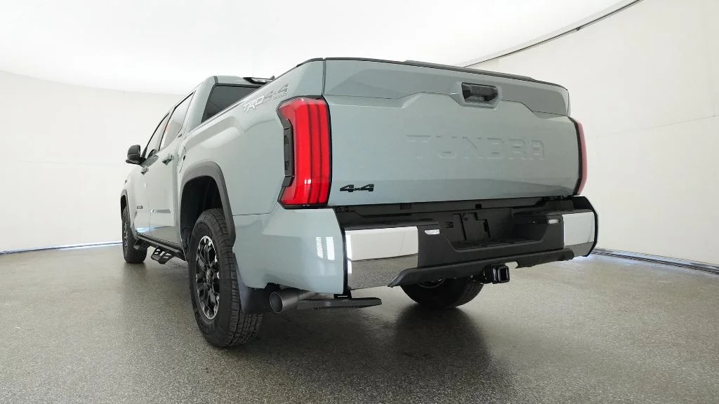 2026 Toyota Tundra SR5 - Photo 21