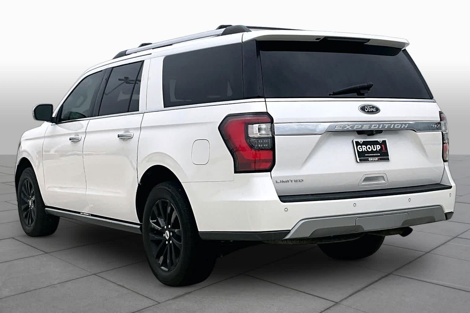 Used 2019 White Platinum Metallic Tri-Coat Ford Limited image 12