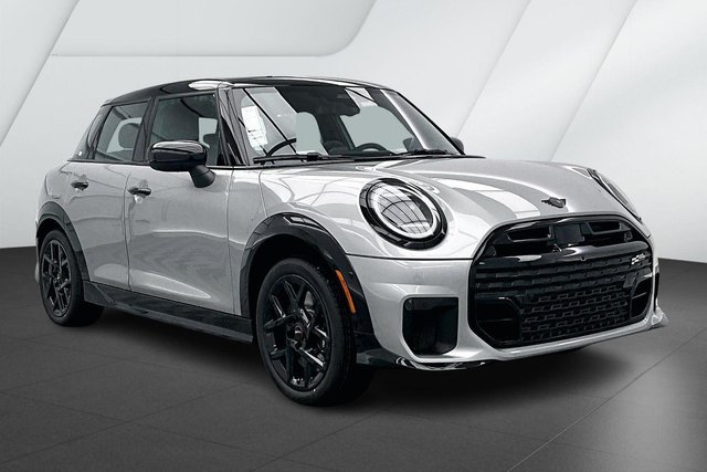 New 2026 MINI Hardtop 4 Door Cooper S Hatchback in Omaha #X04136