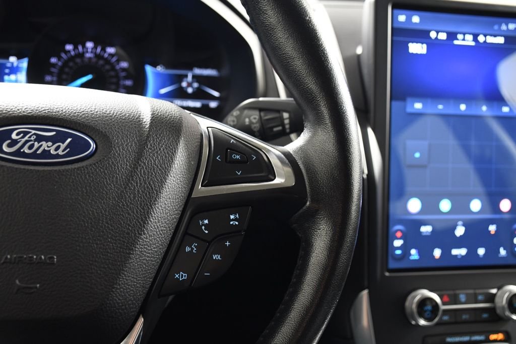 Used 2022 Agate Black Metallic Ford Titanium image 30
