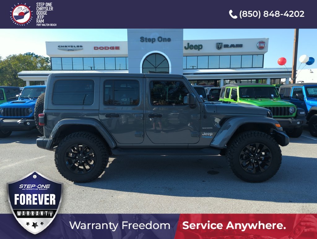 Used 2022 Gray Jeep Unlimited Sahara 4xe image 6