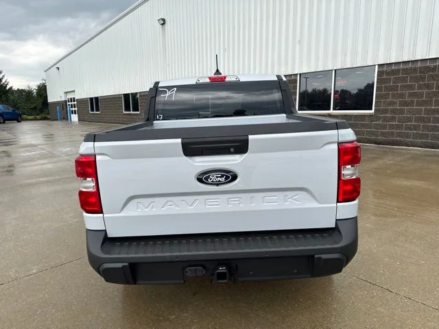 New 2026 Space White Metallic Ford XL image 35