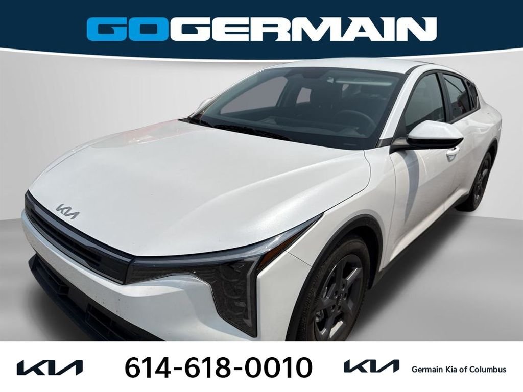Used 2026 White Kia LXS image 1