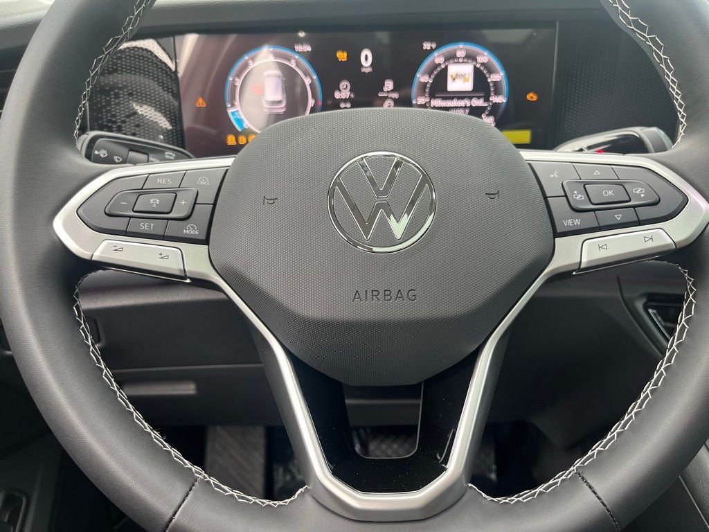 New 2026 White/off-white Volkswagen 2.0T SE image 19