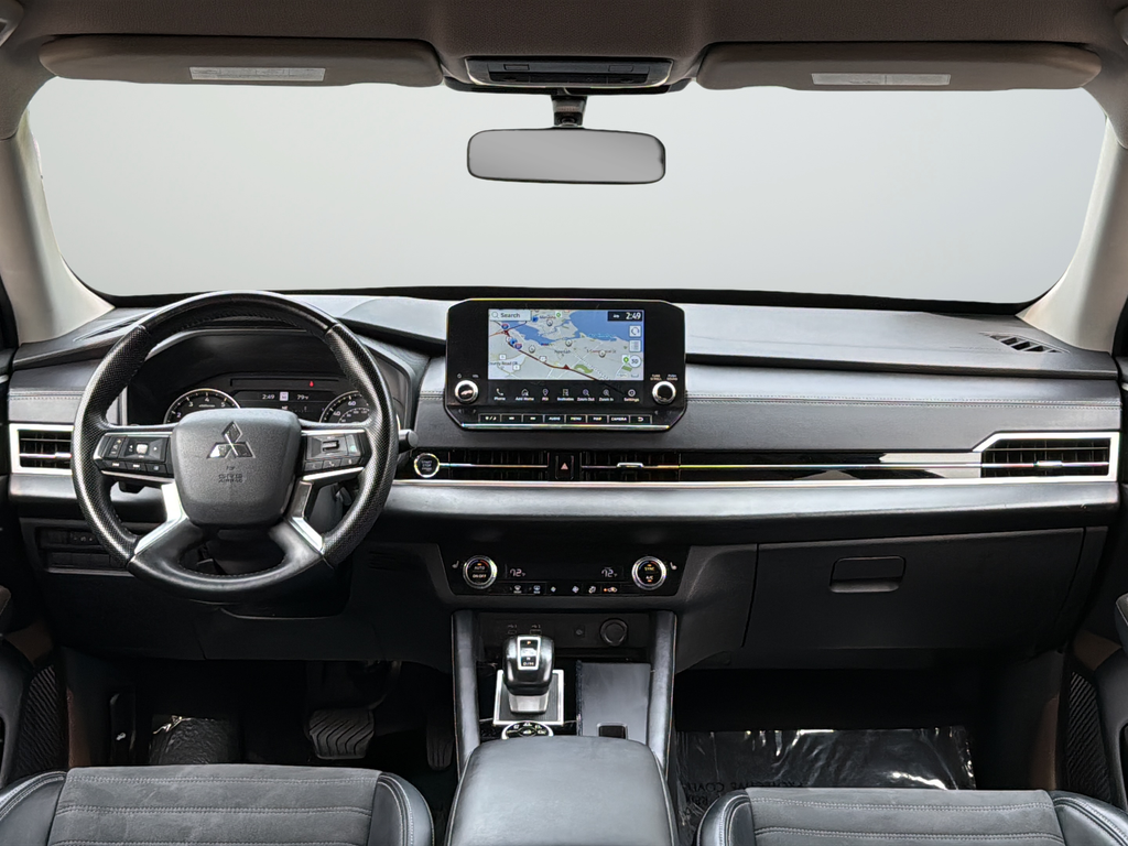 Used 2024 Black Mitsubishi SE image 9