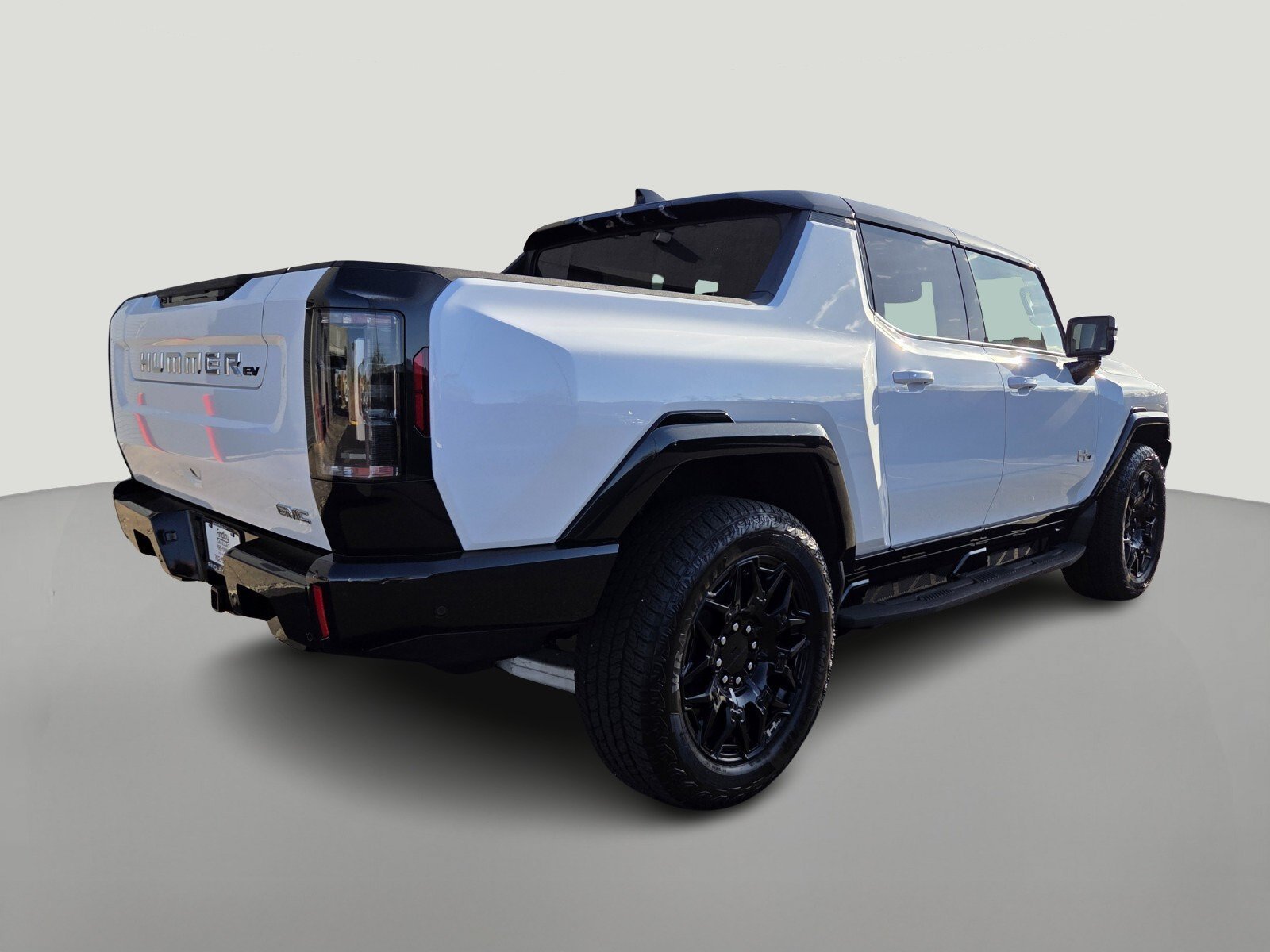 Used 2025 Interstellar White GMC 2X image 5