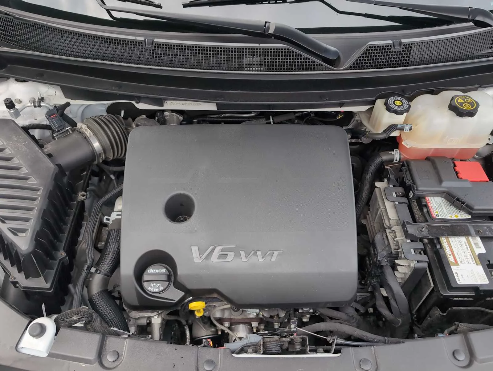 Used 2023 Iridescent Pearl Tricoat Chevrolet High Country image 31