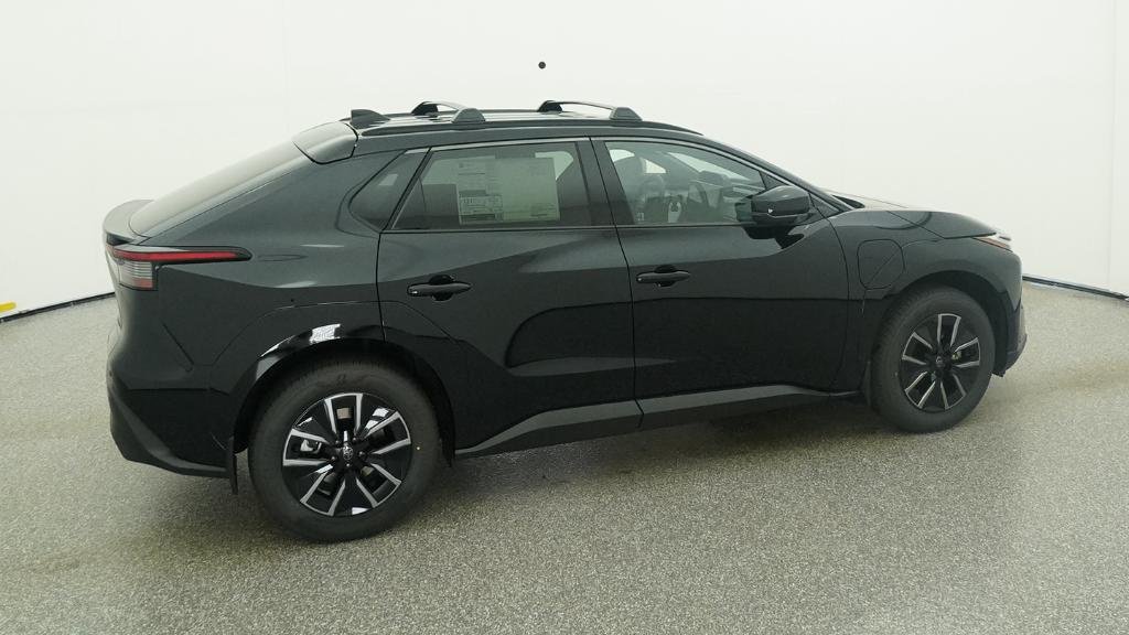 New 2026 Midnight Black Metallic Toyota XLE image 43