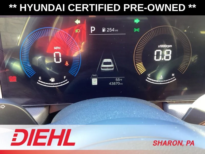 Used 2024 Silver Hyundai SEL image 33