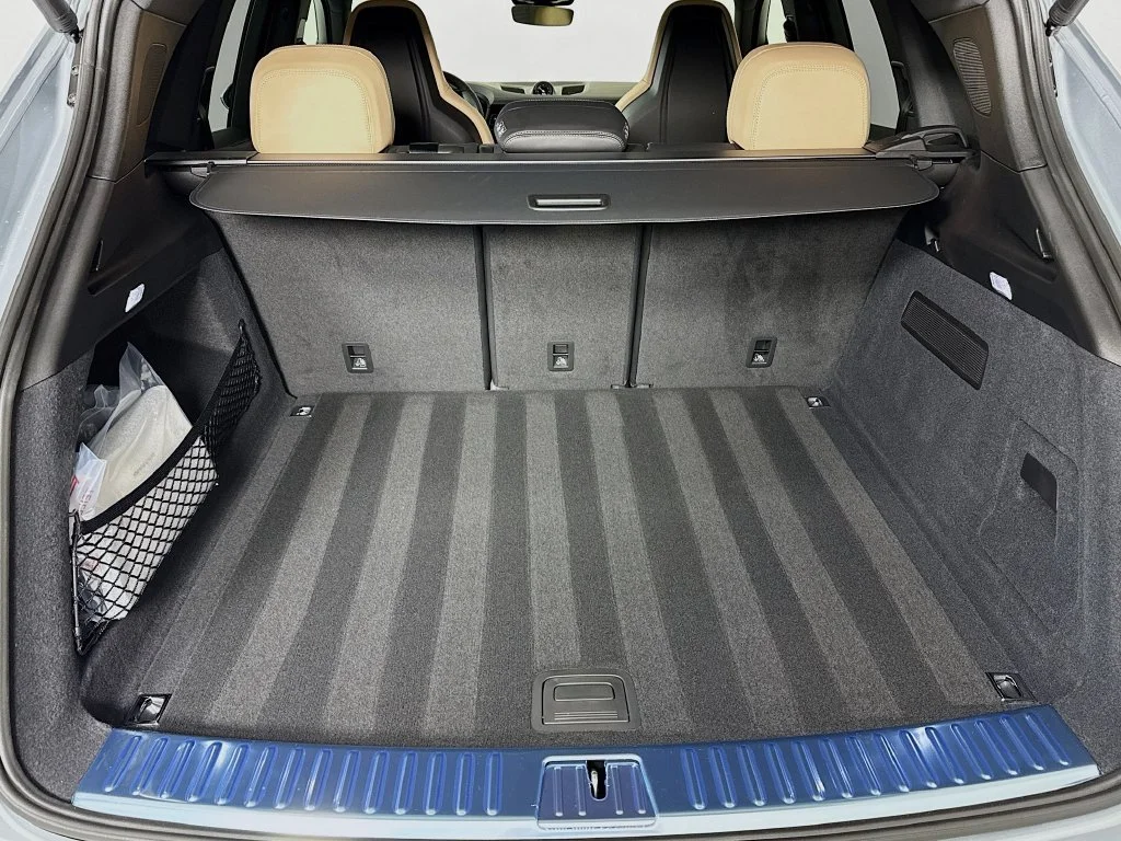 Certified Used 2026 Dolomite Silver Metallic Porsche  image 10