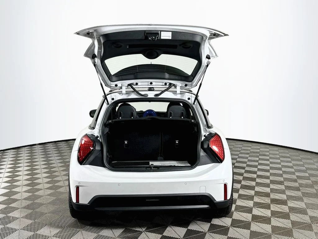 Used 2026 White Metallic MINI Base image 28