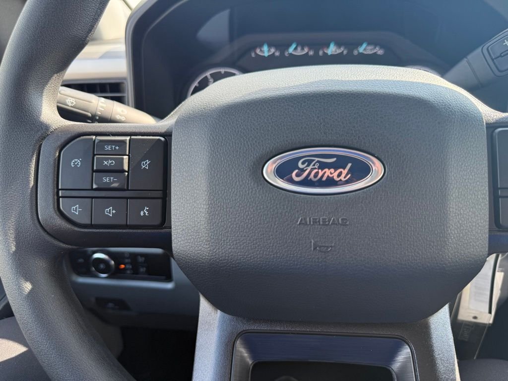 2026 Ford F-350 Super Duty XL - Photo 24