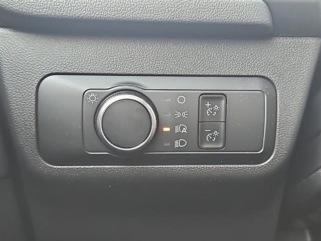 Used 2025 Vapor Blue Ford ST-Line image 25