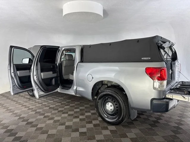 Used 2010  Toyota Grade image 20