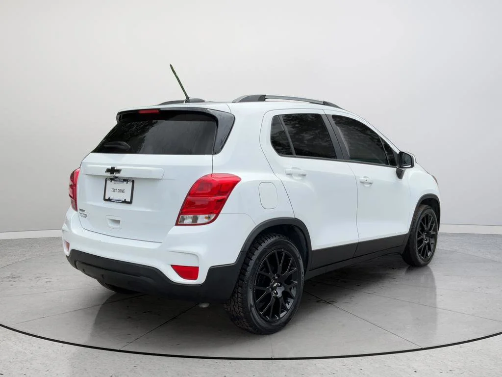 2022 Chevrolet Trax LT - Photo 7