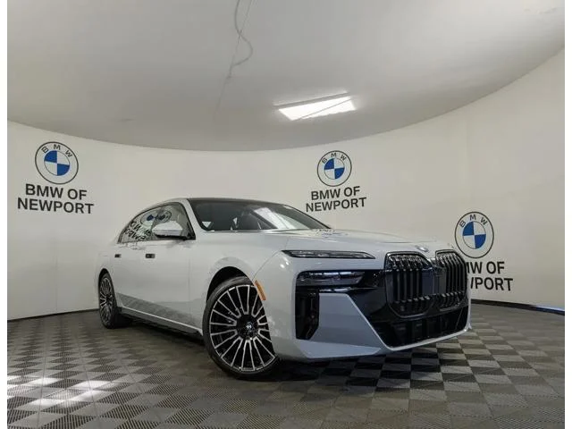 New 2026 Gray BMW 760i xDrive image 3
