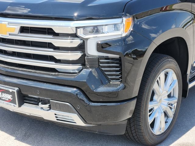 New 2026 Black Chevrolet High Country image 10