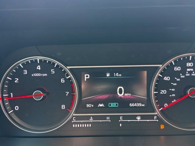 Used 2022 Gray Kia SX image 2
