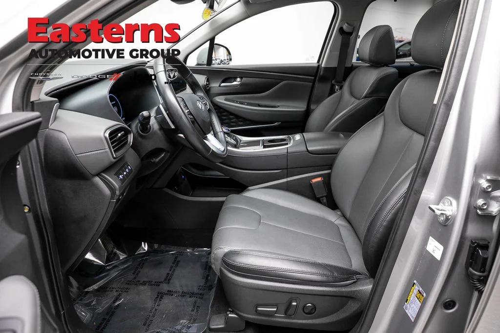 Used 2023 Silver Hyundai SEL image 15