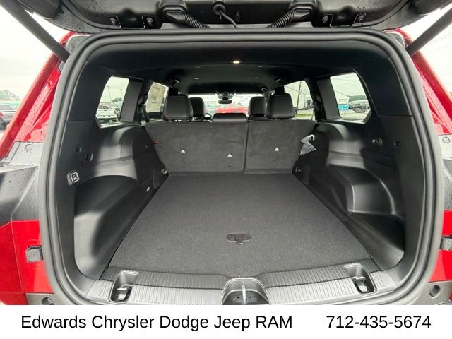 New 2026 Red Hot Pearlcoat Jeep Limited image 30
