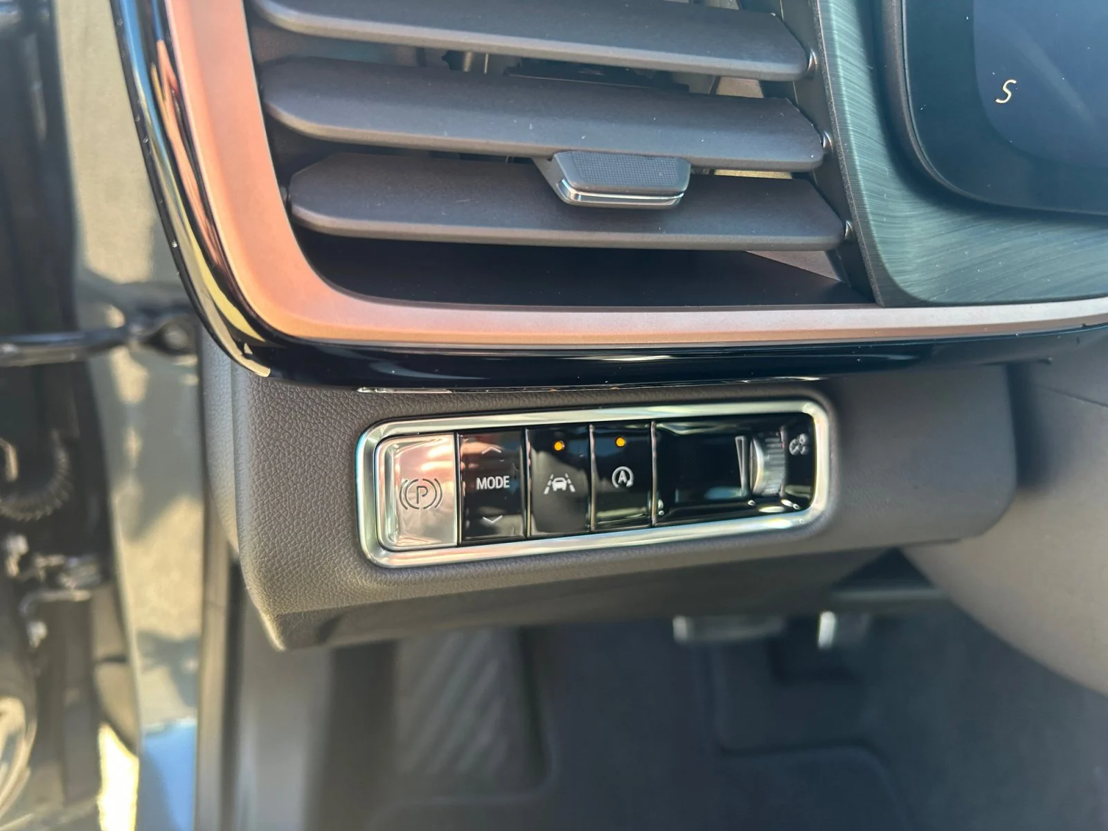 New 2026 Quartz Blue Metallic Buick Sport Touring AWD image 16