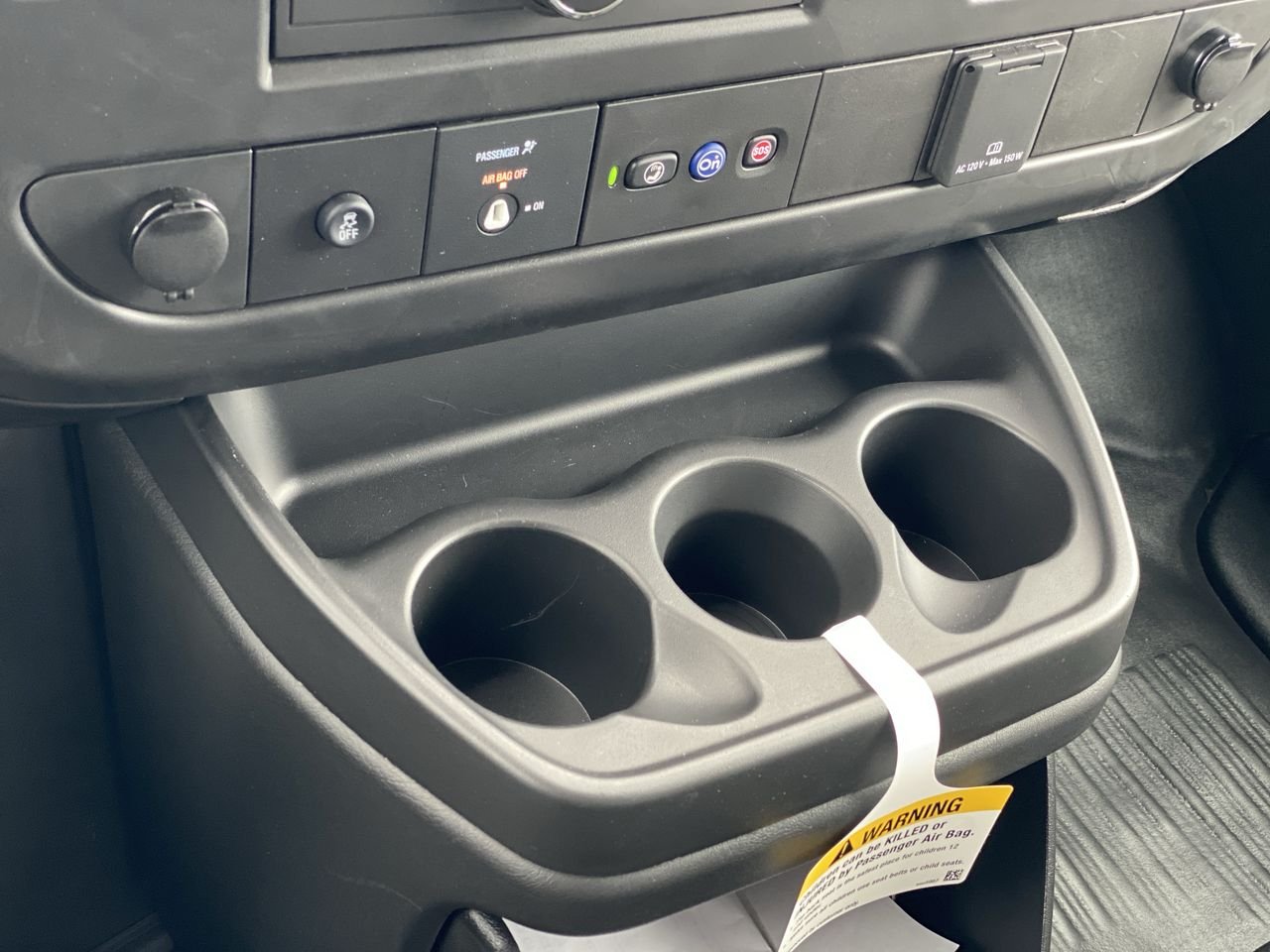 2025 Chevrolet Express Cargo Work Van - Photo 58