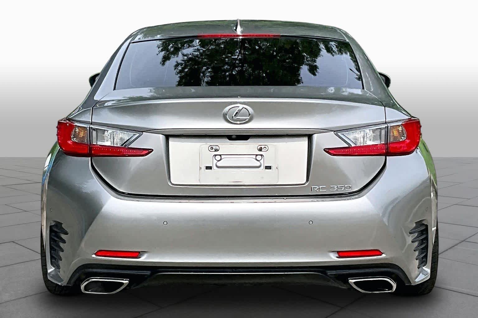 Used 2015 Atomic Silver Lexus  image 5