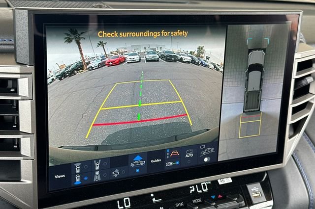 2026 Toyota Tundra Platinum - Photo 18