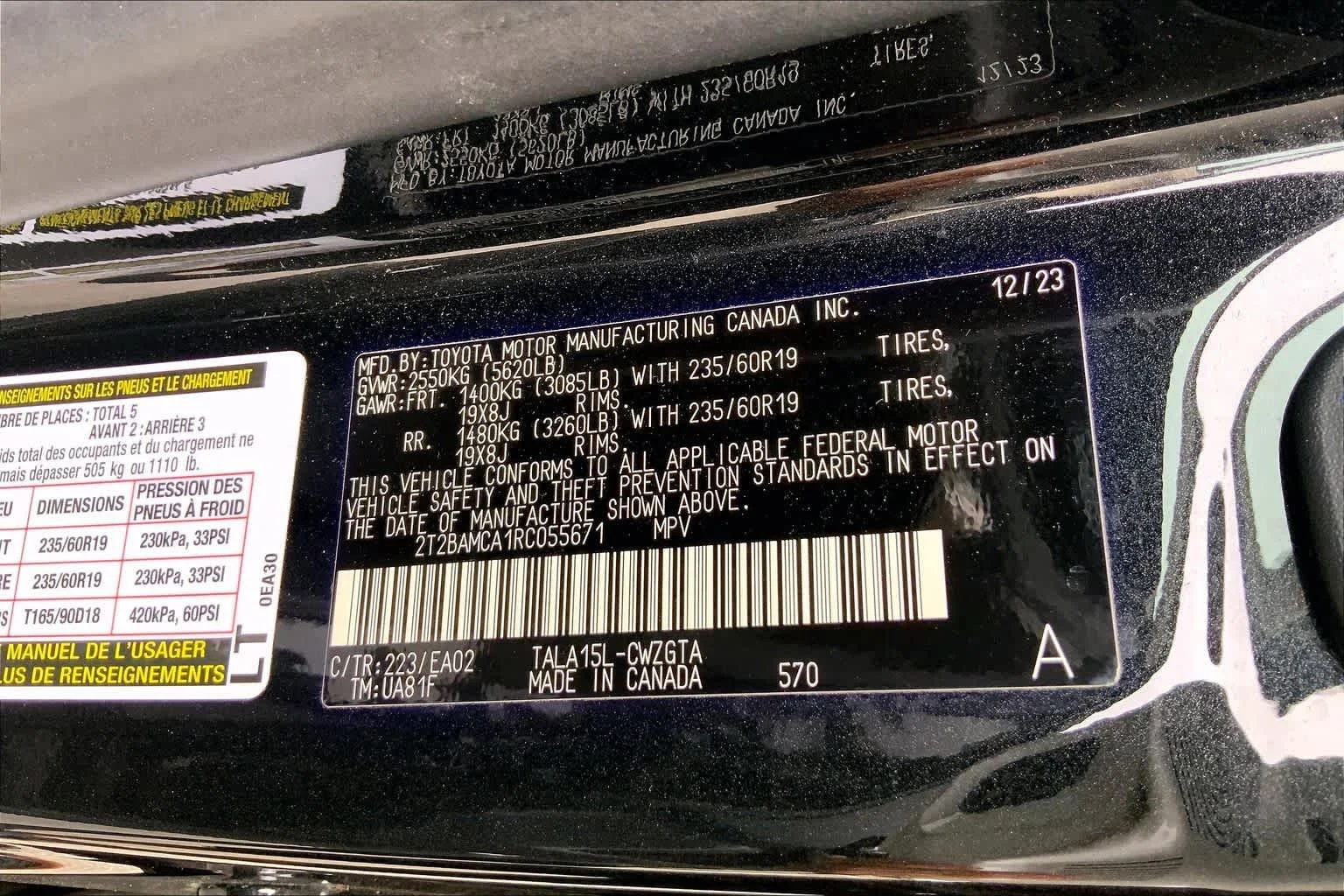 Certified Used 2024 GRAPHITE BLACK GF. Lexus Premium image 37