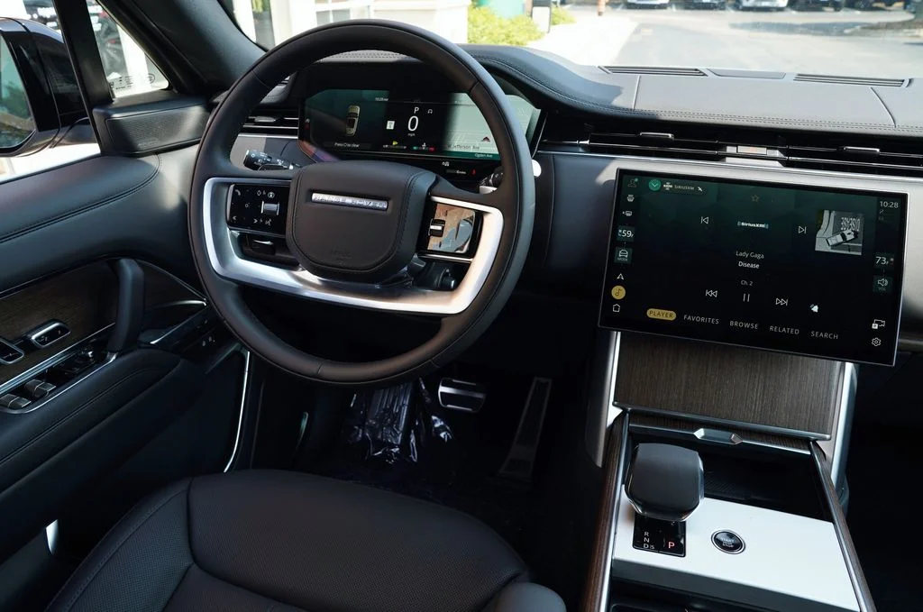 New 2026 Fuji White Land Rover SE image 16