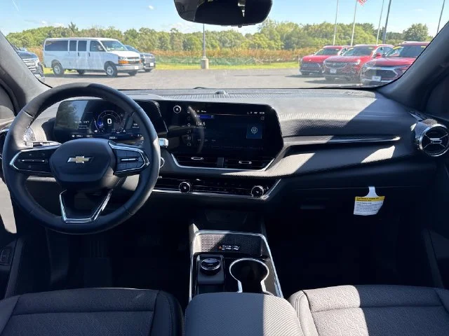 2026 Chevrolet Equinox LT - Photo 12