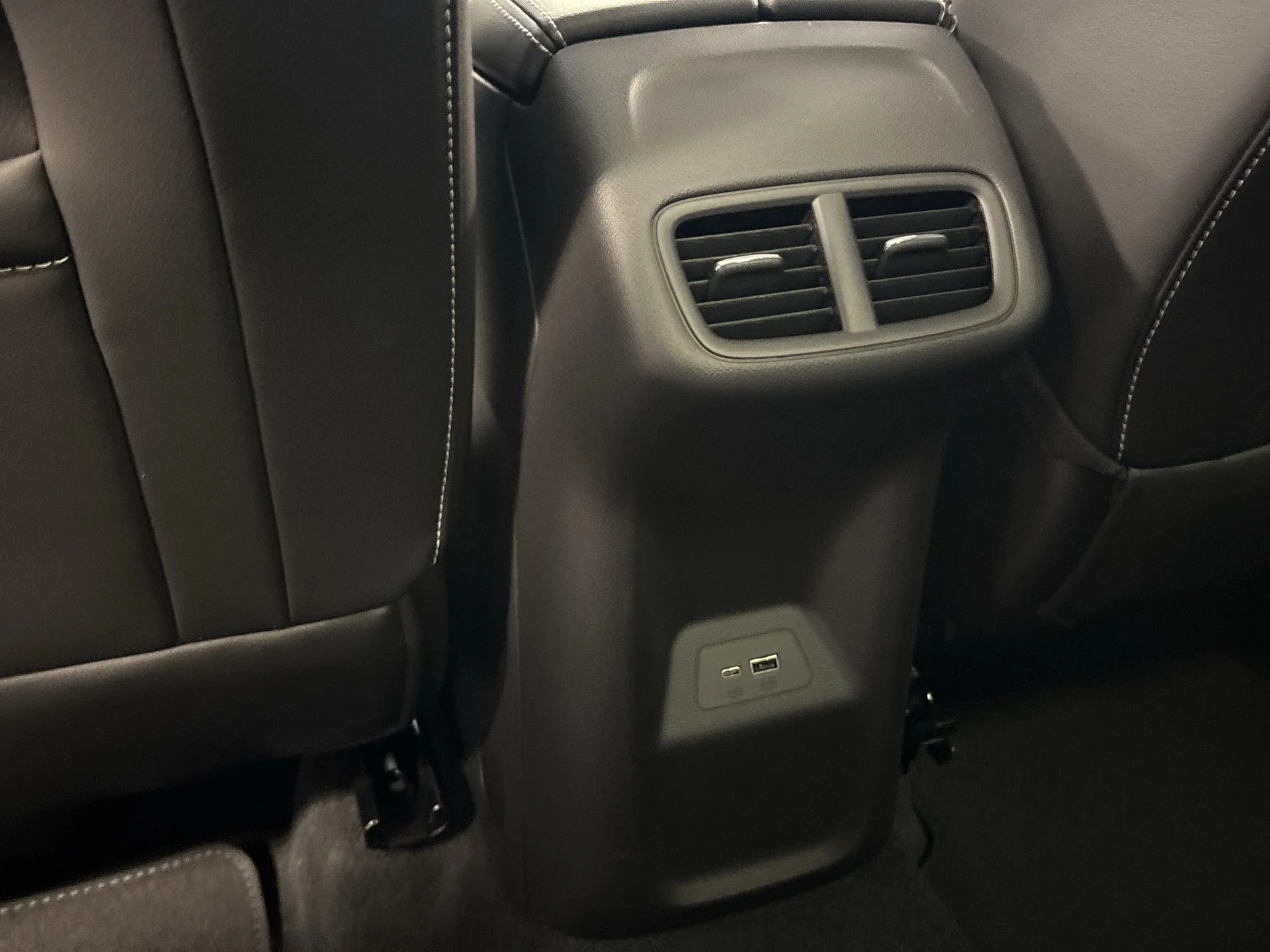 2025 Buick Envision Sport Touring - Photo 67