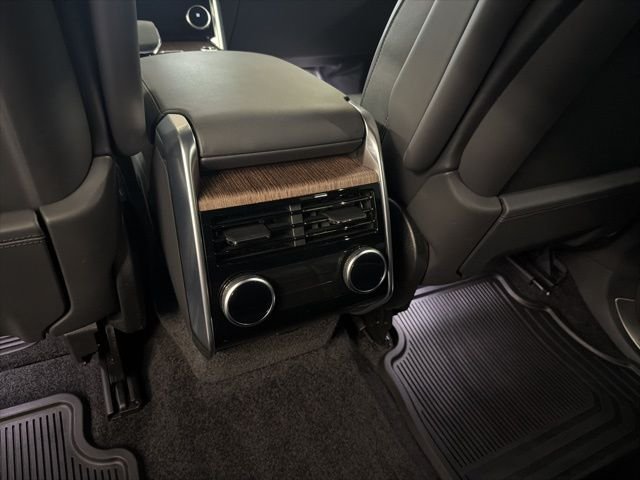2023 Land Rover Range Rover SE - Photo 16