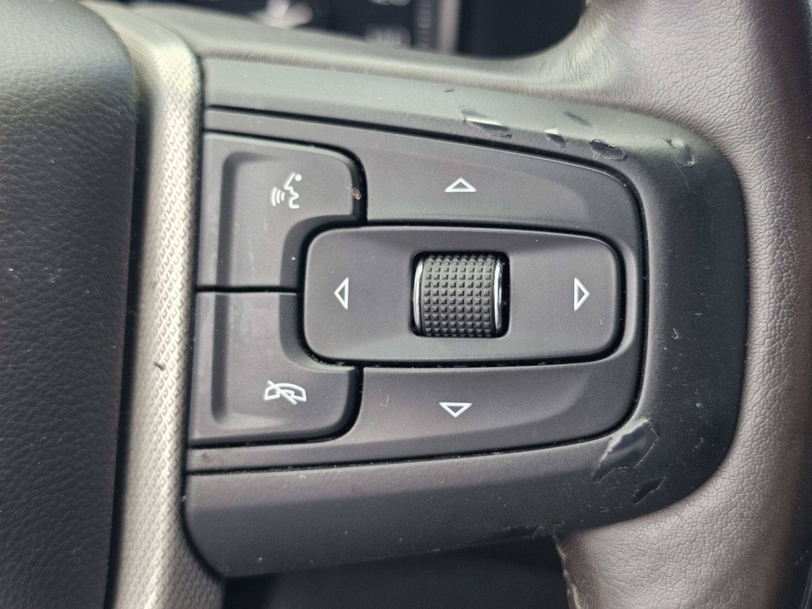 2021 GMC Yukon XL Denali - Photo 21