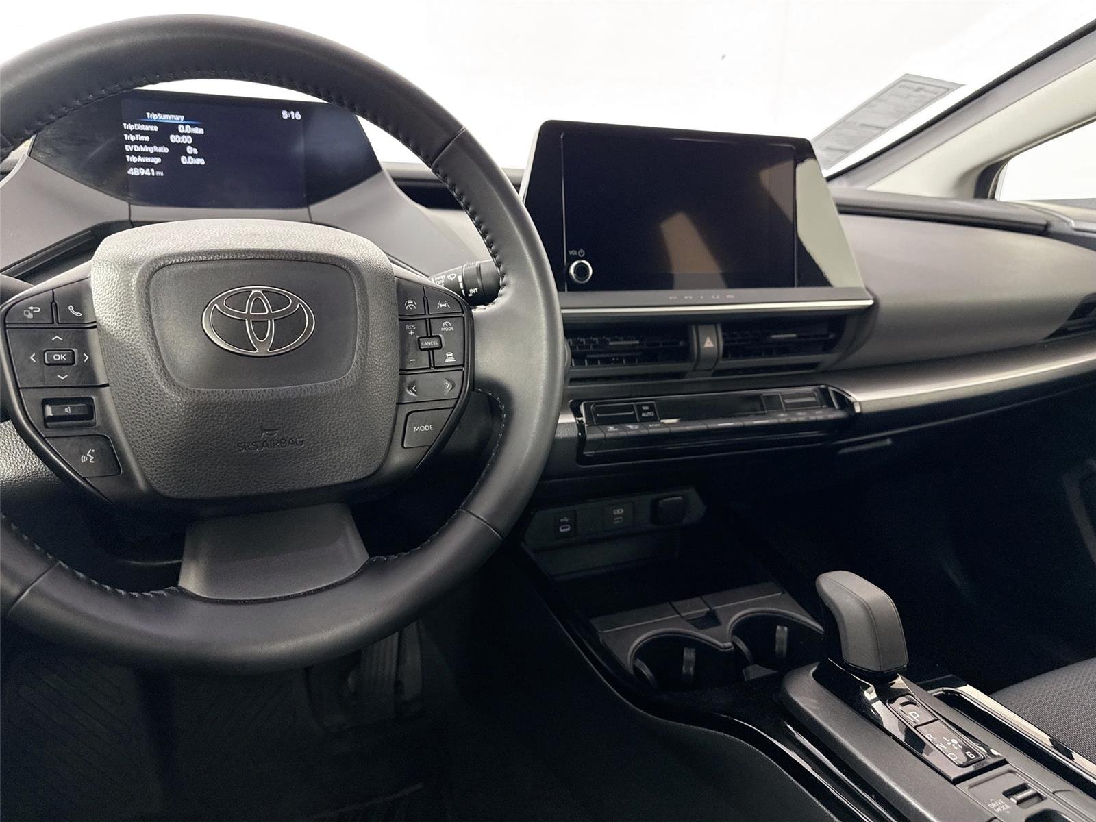 Used 2023 Guardian Gray Toyota XLE image 30