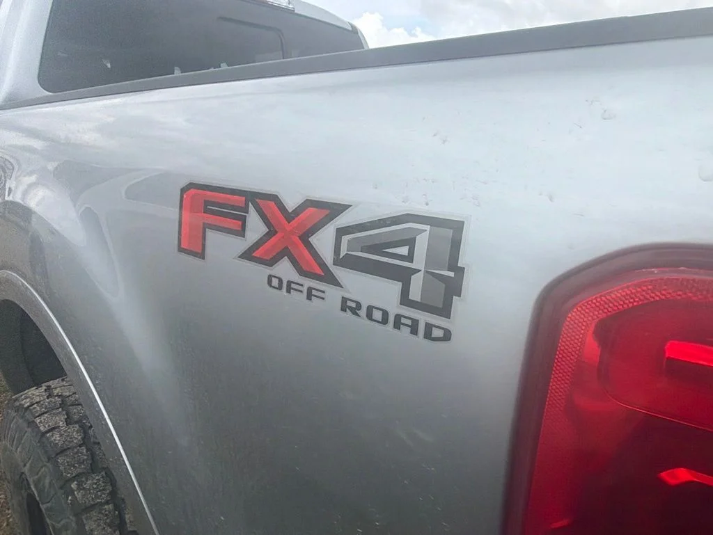 Used 2023 Silver Metallic Ford Lariat image 8
