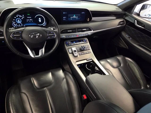 Used 2022 Silver Hyundai Calligraphy image 14
