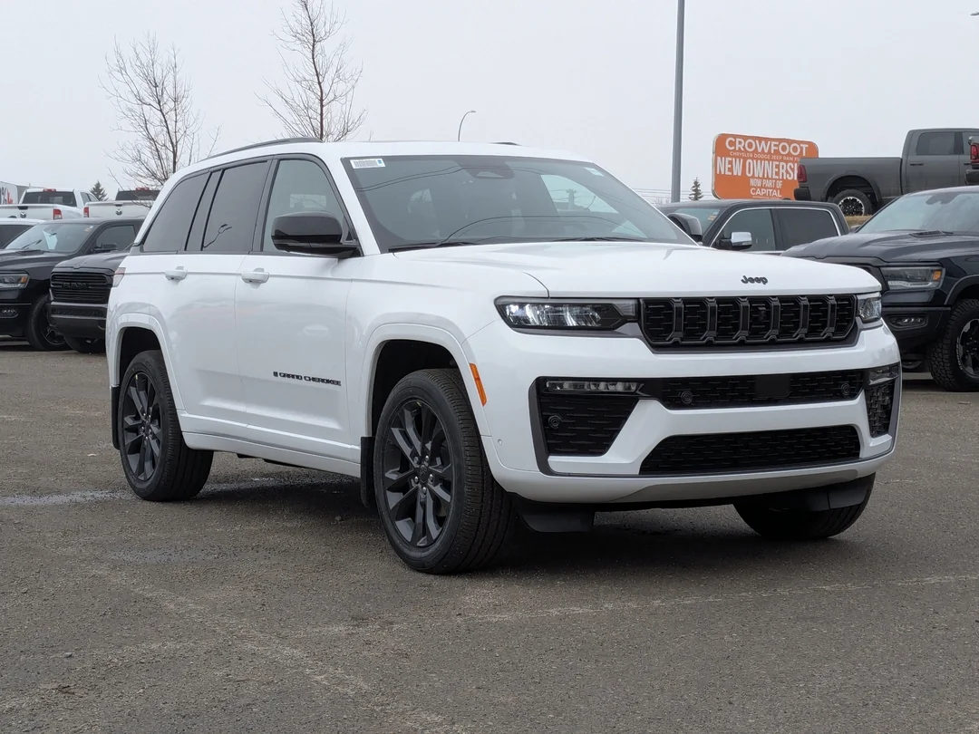 New 2026 White Jeep Limited Reserve - - 4x4 - Panoramic Sunroof - Nappa Leather - Ventilated Seats & More! image 2