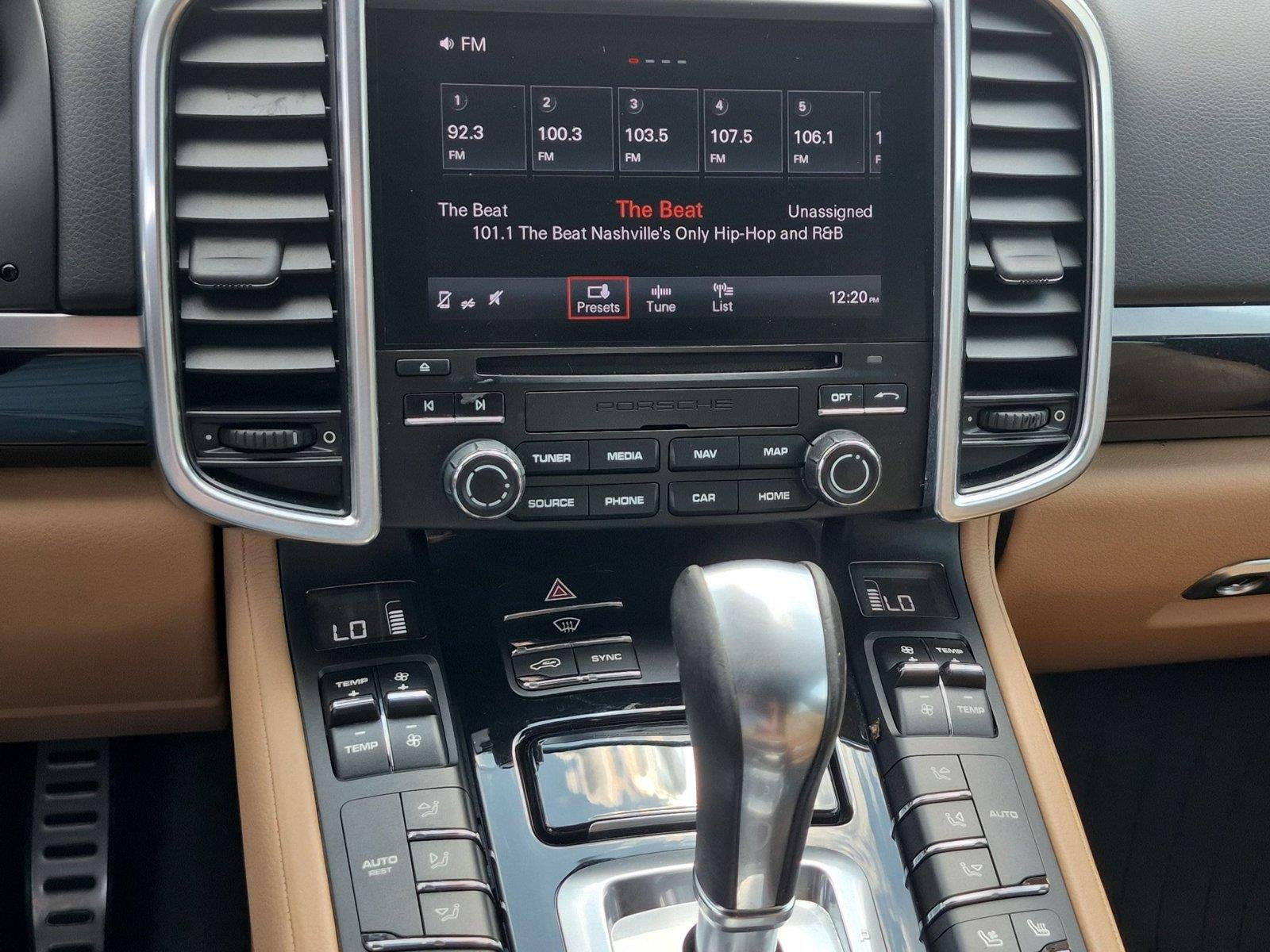 Used 2017  Porsche S image 27