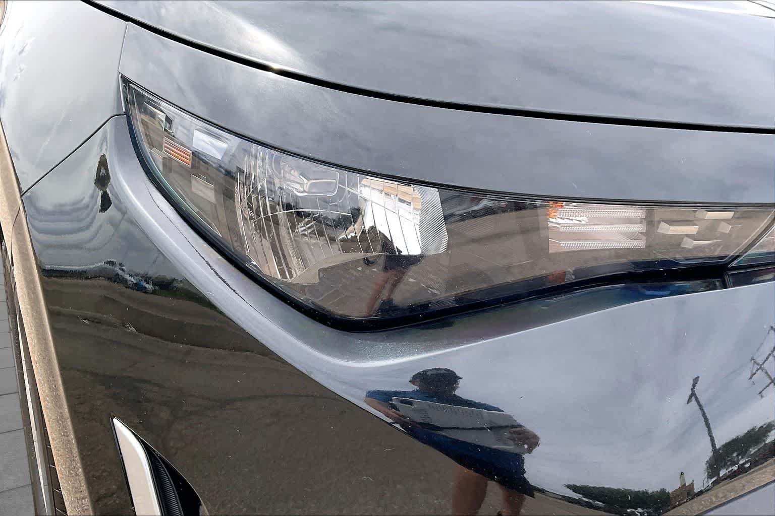 Used 2024 Fusion Black Kia LX image 26