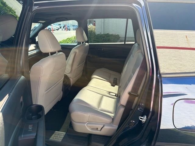 Used 2022  Honda EX-L image 19