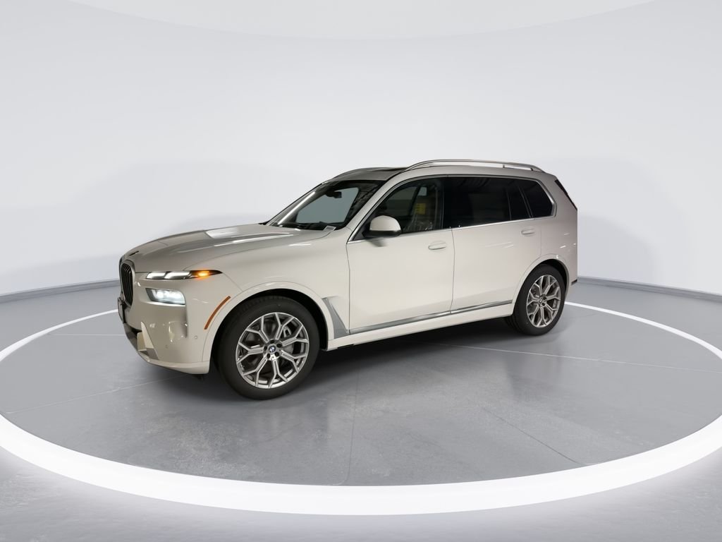 Certified Used 2025 White BMW xDrive40i image 4
