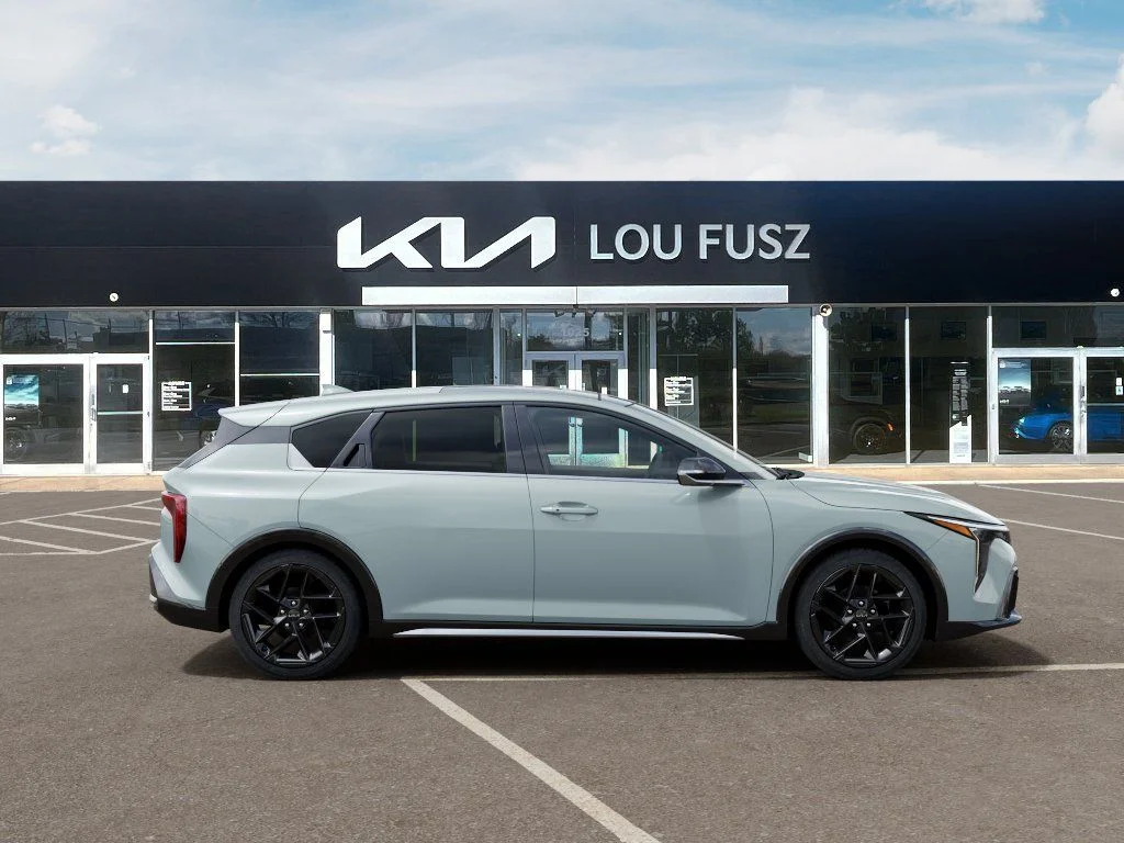 2026 Kia K4 GT-Line Turbo - Photo 7
