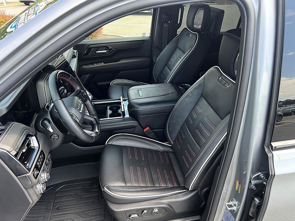 Used 2025 Sterling Metallic GMC AT4 Ultimate image 13