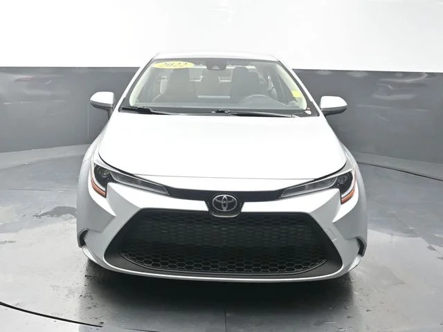 Used 2022 Silver Toyota LE image 2