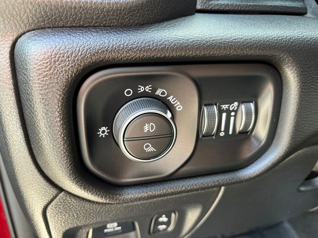 Used 2025 Red Ram Big Horn/Lone Star image 16