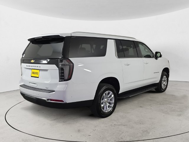 Used 2026 Summit White Chevrolet LT image 5