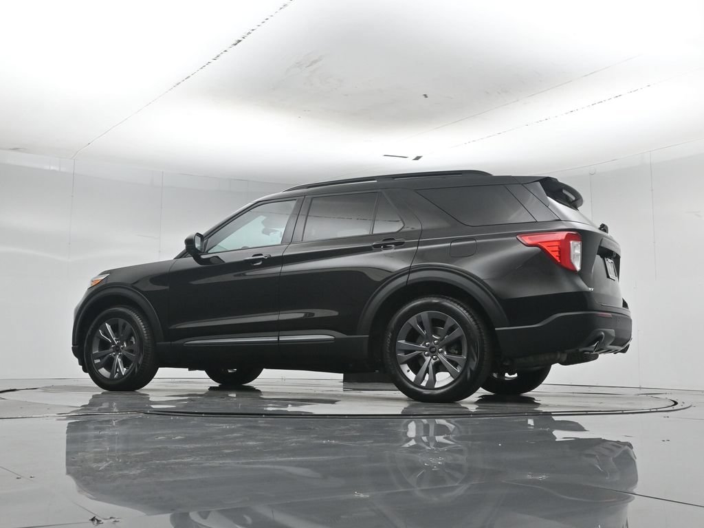 Certified Used 2023 Black Ford XLT image 60